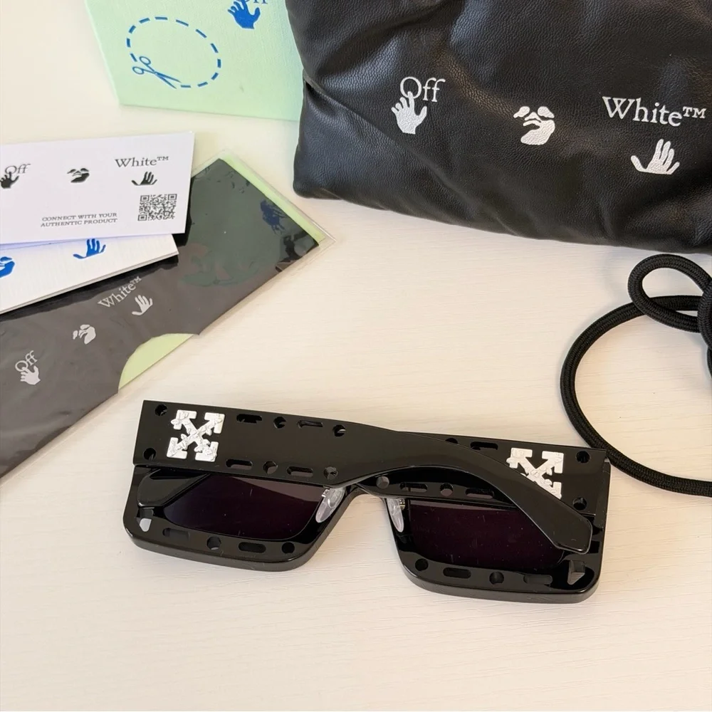 New! Off-White Black Sunglasses, OERI025 1007, Unisex, Authentic